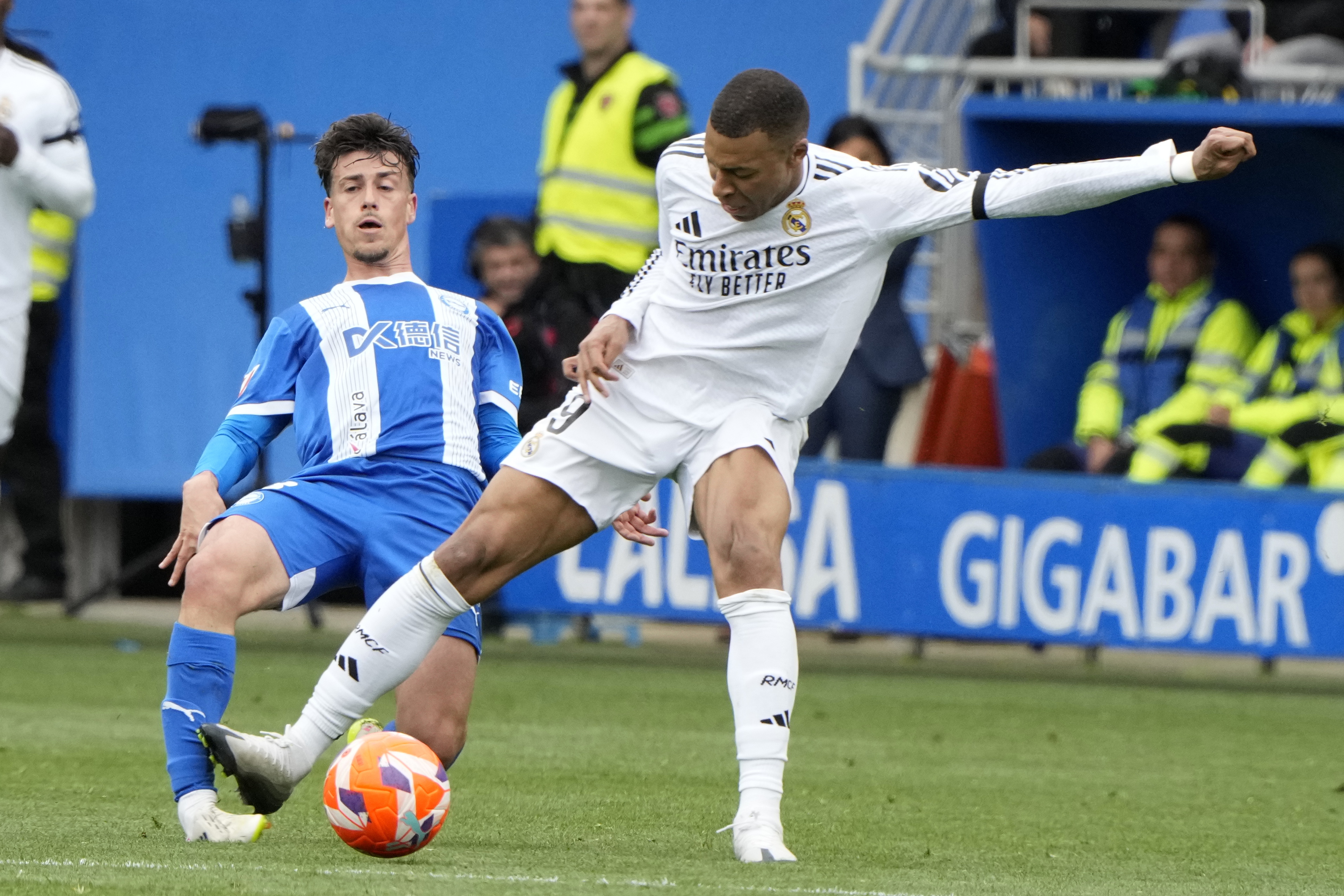 包含墨西哥翻盘瓦伦西亚，姆巴佩绝境逆转的词条