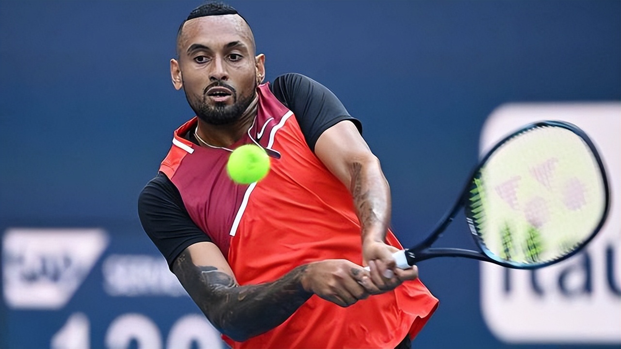 意大利网球队翻盘欧洲网球队,瓦林卡三分雨点燃全场 意大利网球队翻盘欧洲网球队,瓦林卡三分雨点燃全场