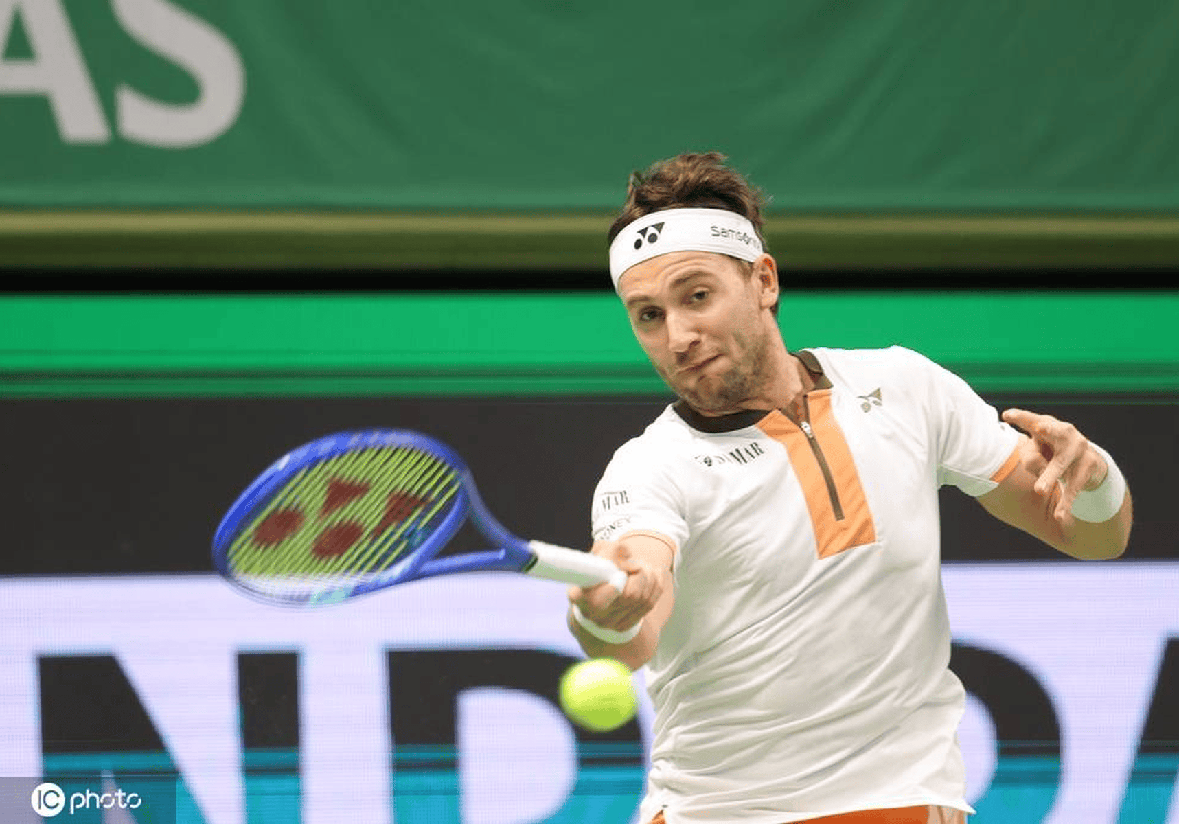 ATP总决赛逆转澳网，鲁德点燃赛场