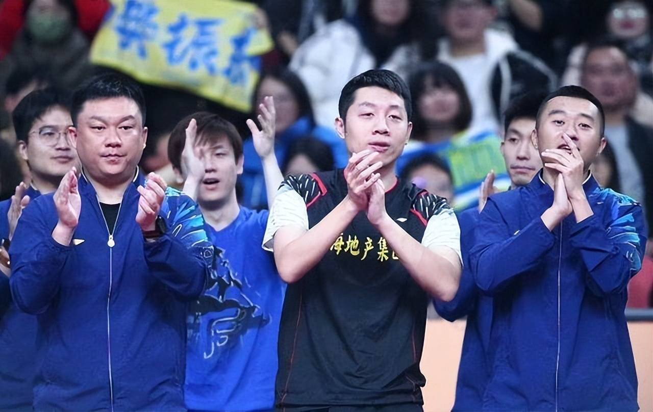 法国队横扫日本队,许昕扛起全队 法国队横扫日本队,许昕扛起全队