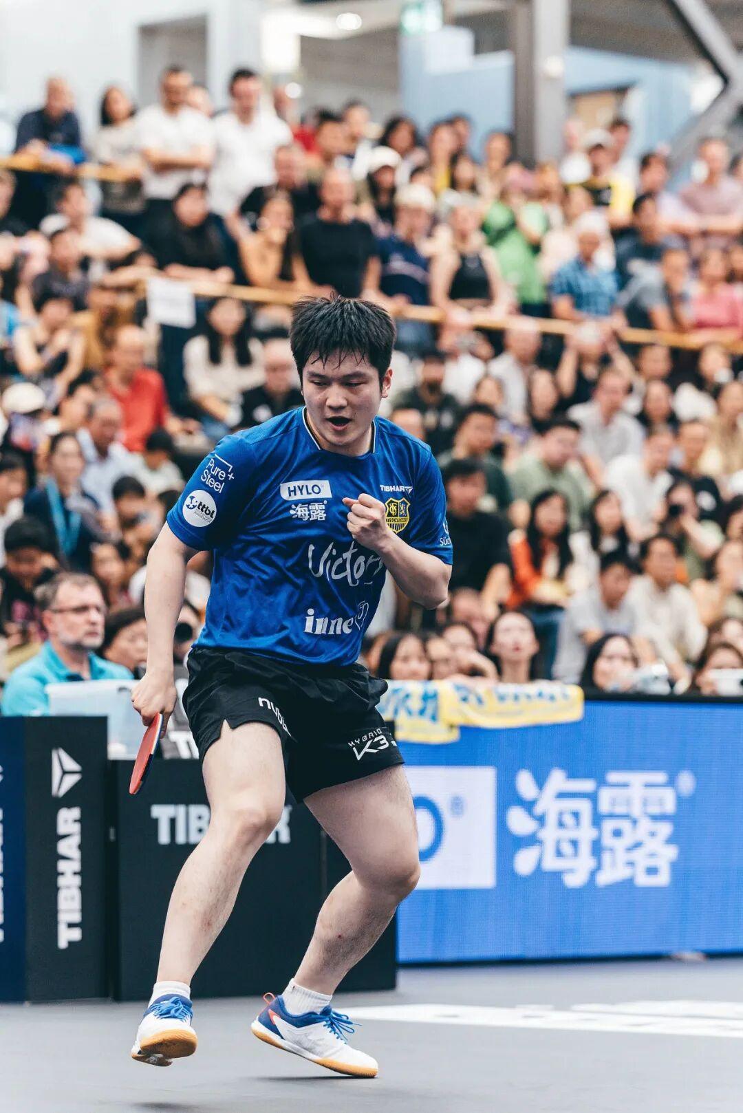 英格兰队鏖战德国队,樊振东关键制胜 英格兰队鏖战德国队,樊振东关键制胜