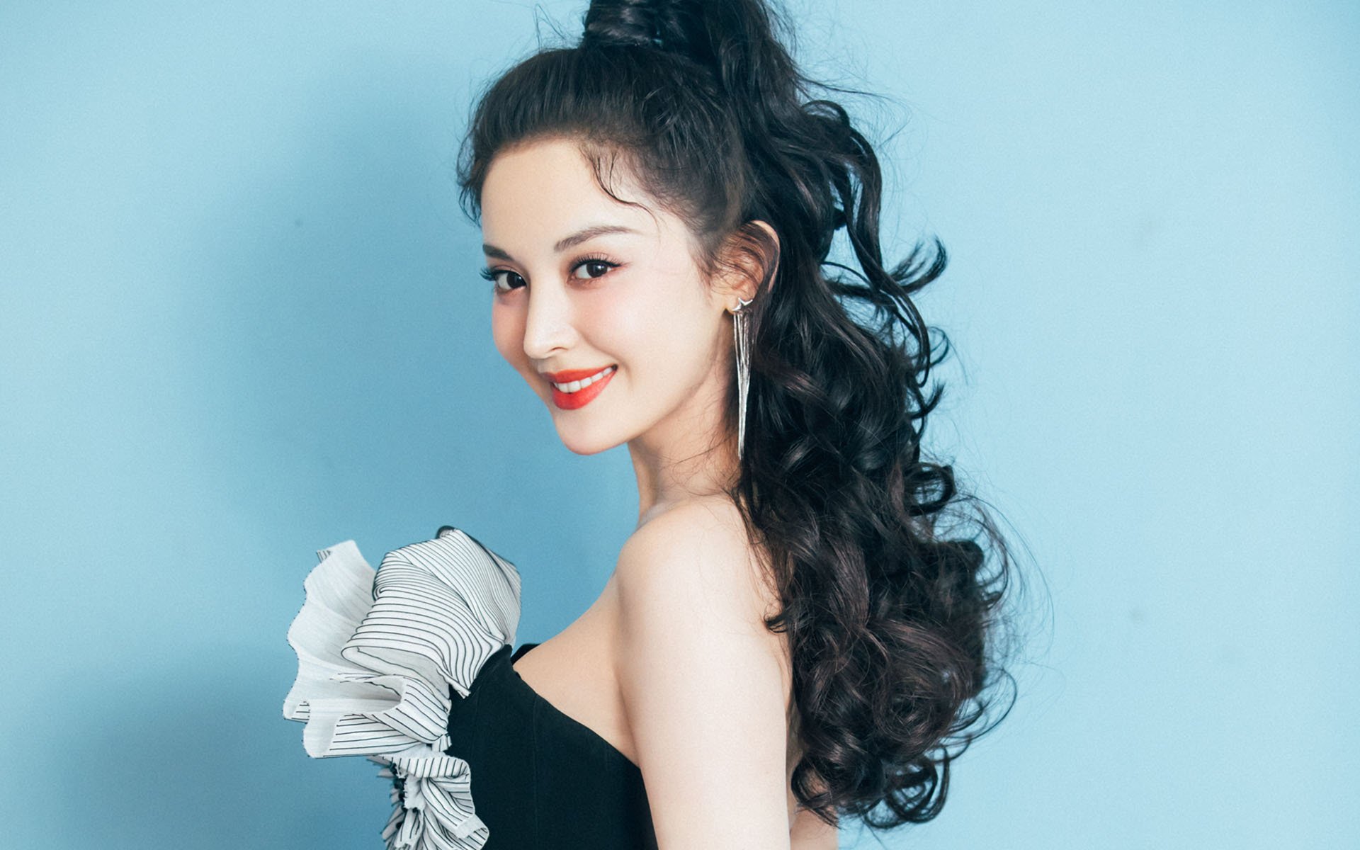 2034年提前上演？火力覆盖与控球艺术的对决—2026世界杯法西焦点战前瞻