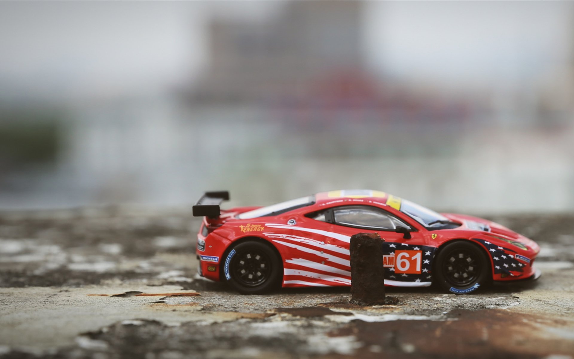 当霓虹褪去，唯见擎天之壁，浓眉一役诠释季后赛巨星唯一性