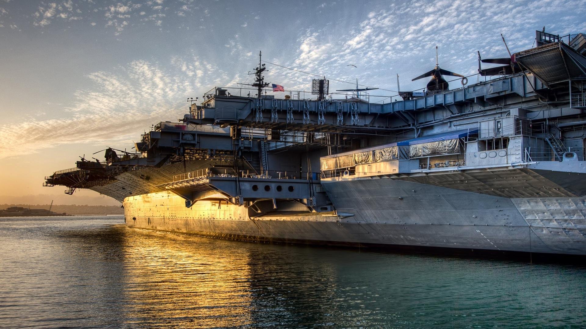 赛道上的双重提速，威尔士速胜巴拉圭，卢卡库在F1年度争冠接管比赛