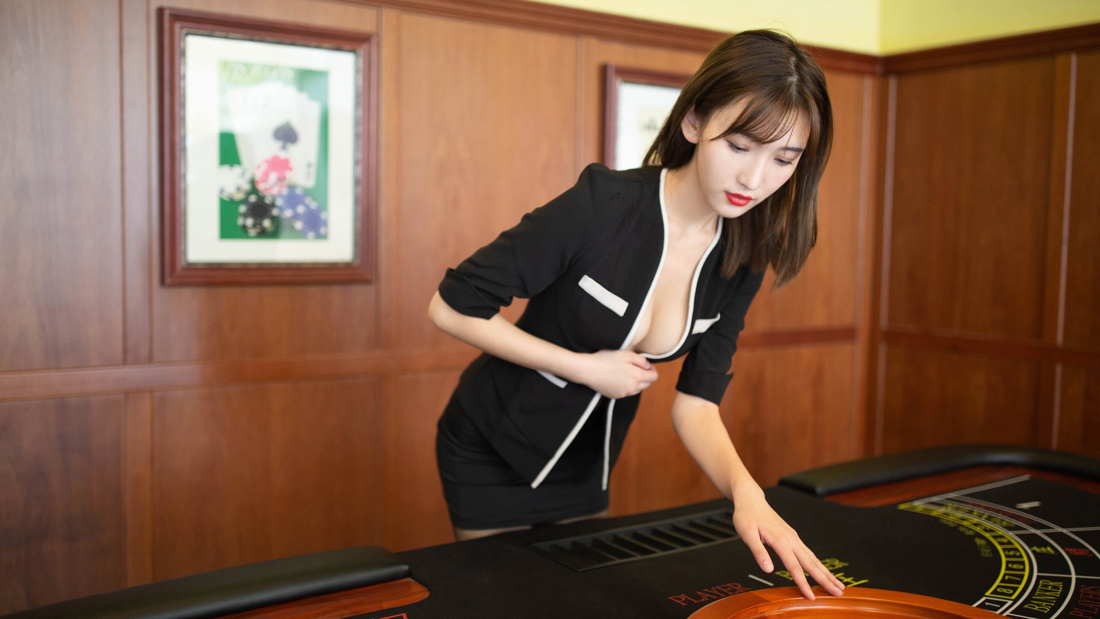 平行世界对决，锡安的31分奇迹与湖人红山的破冰之战